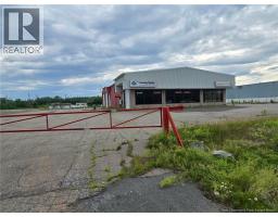 2886 Miramichi Avenue, Bathurst, NB E2A3Z3 Photo 31