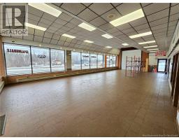 2886 Miramichi Avenue, Bathurst, NB E2A3Z3 Photo 26