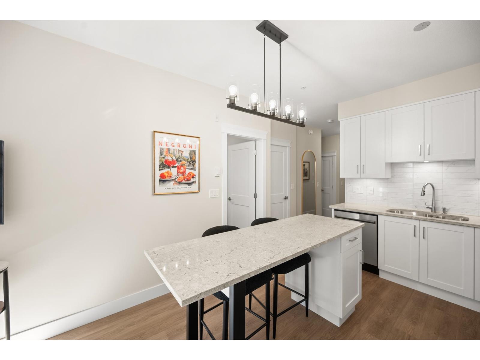 2 Bed, 1 Bath Apartment for Sale in Surrey – 216 11035 RAVINE ROAD, Surrey – MLS# R3146701 - Image 3