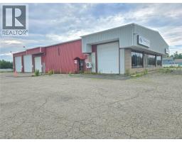 2886 Miramichi Avenue, Bathurst, NB E2A3Z3 Photo 30