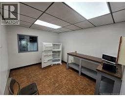 2886 Miramichi Avenue, Bathurst, NB E2A3Z3 Photo 14