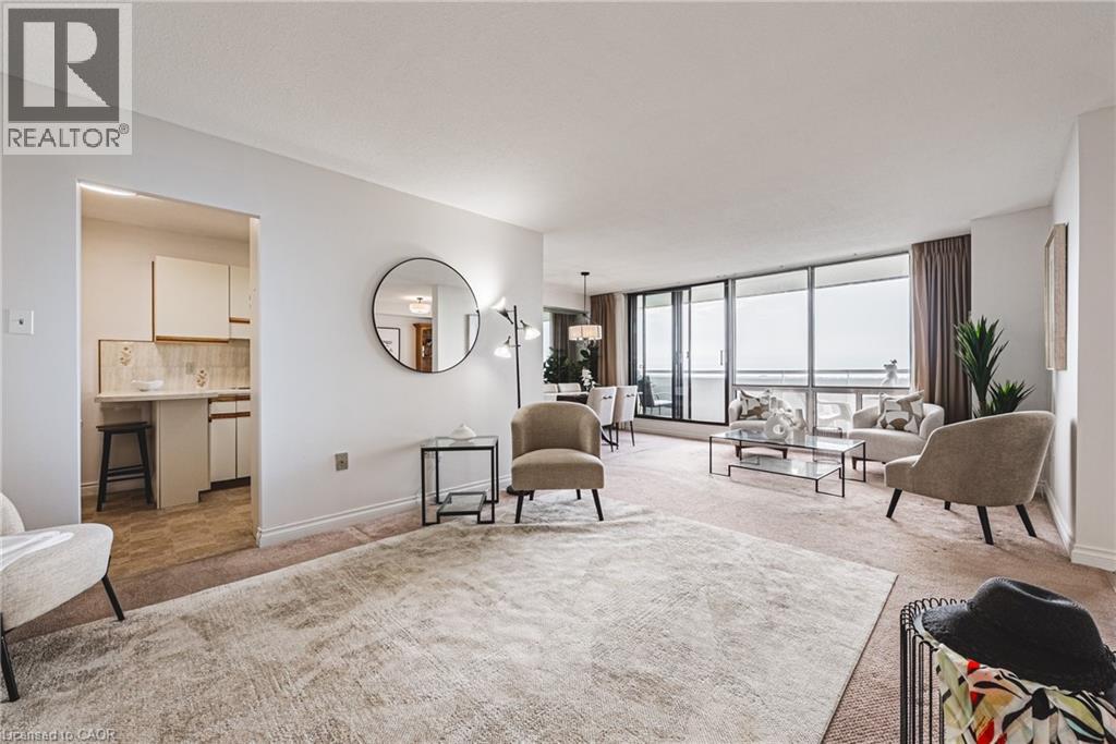 #1504 2055 UPPER MIDDLE Road - Image 4