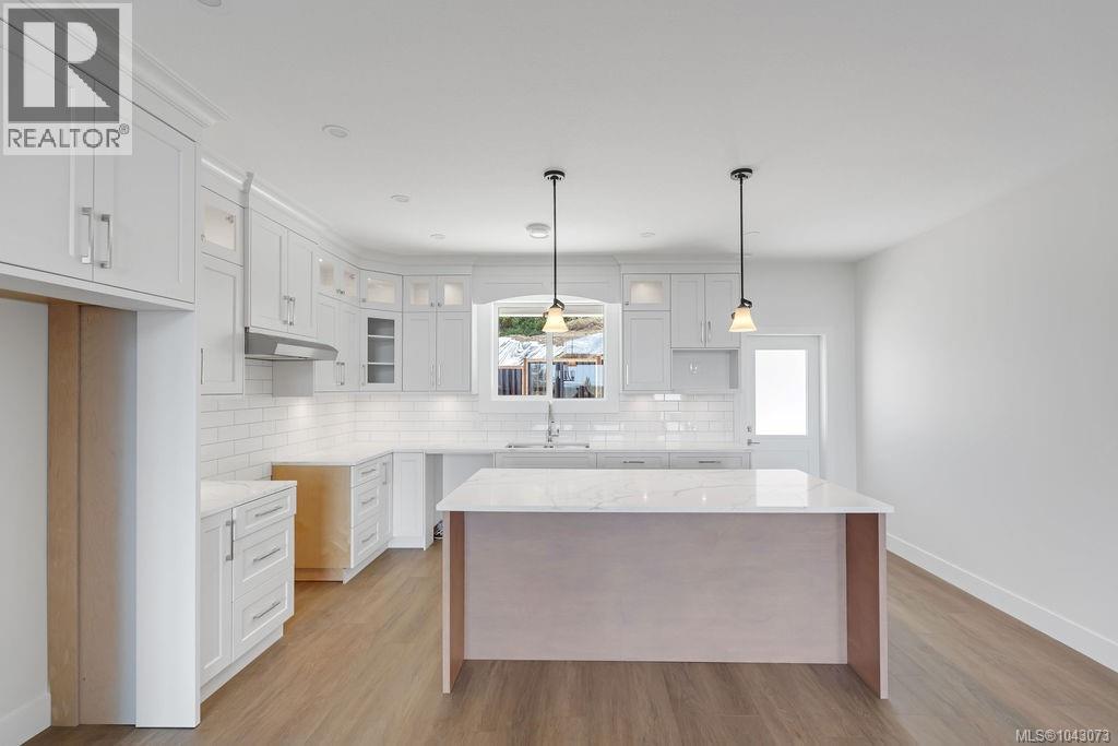 634 Farrell Rd, Ladysmith