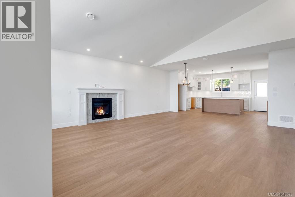 634 Farrell Rd, Ladysmith