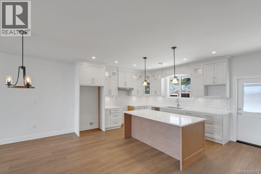 634 Farrell Rd, Ladysmith