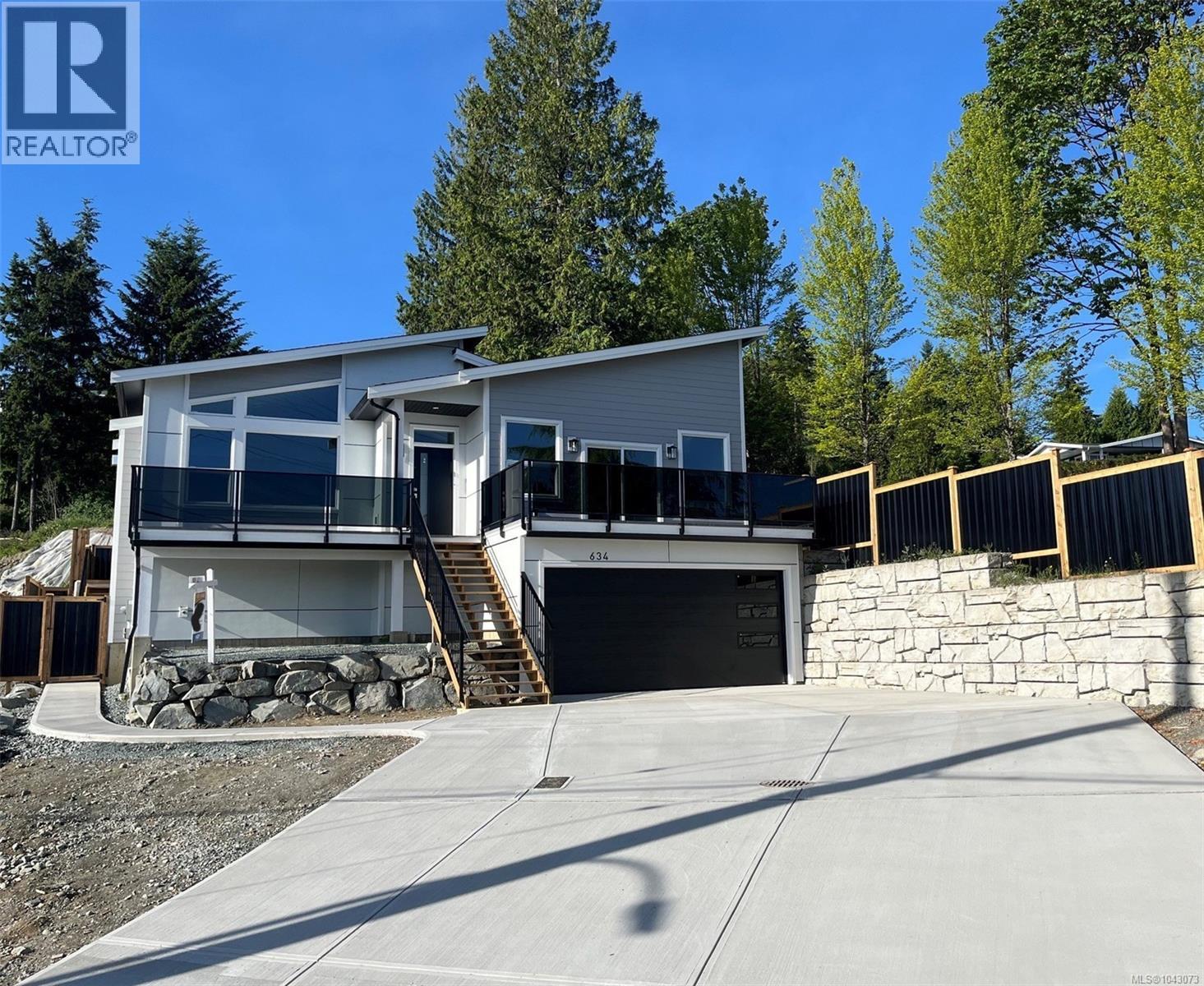 634 Farrell Rd, Ladysmith
