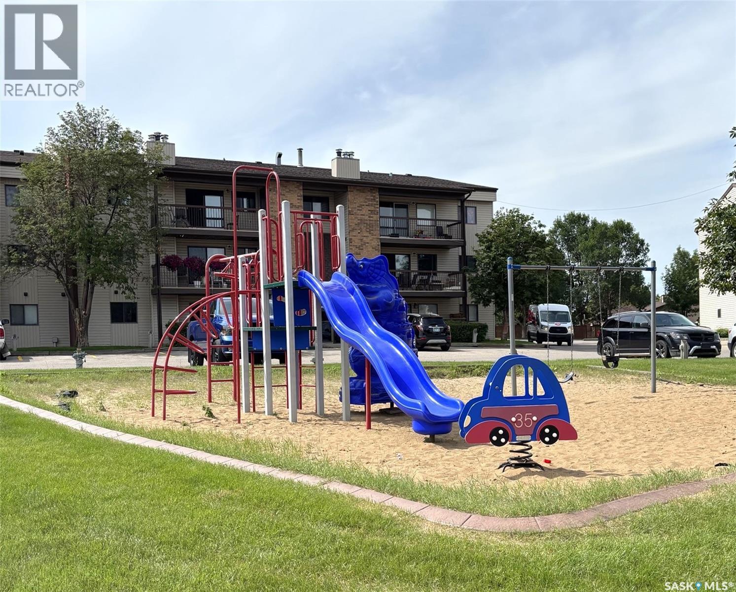 #202 385 Kingsmere BOULEVARD - 28