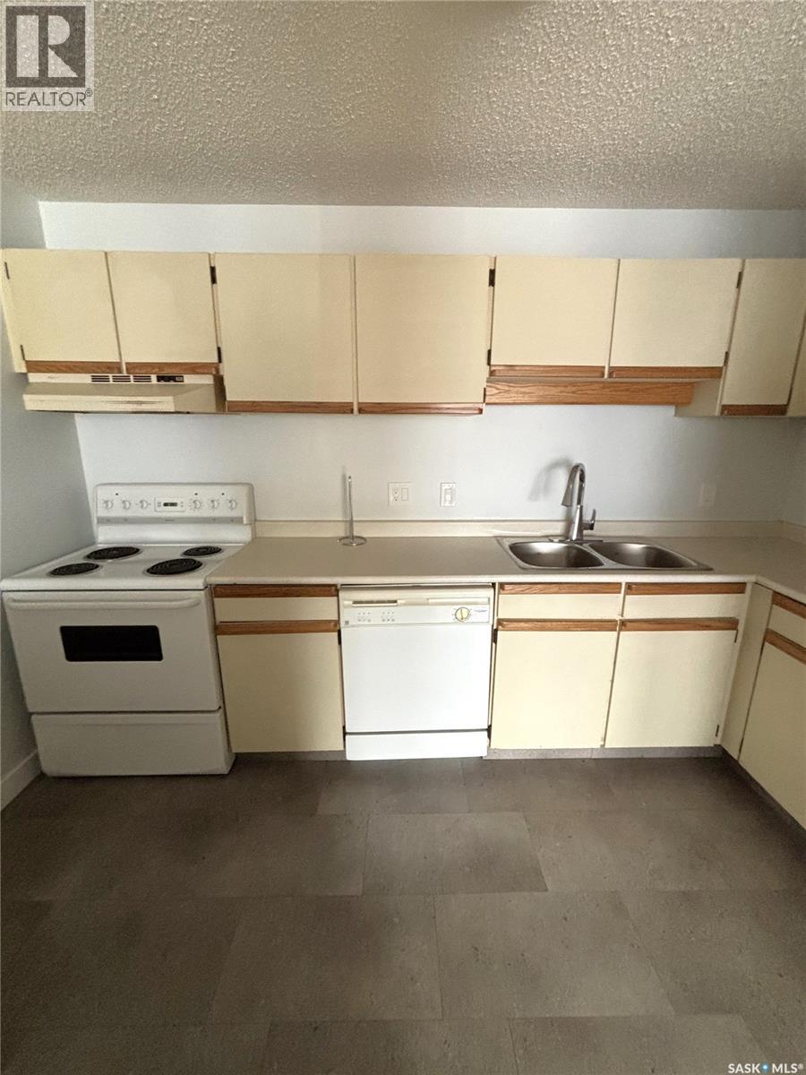 #202 385 Kingsmere BOULEVARD - 12