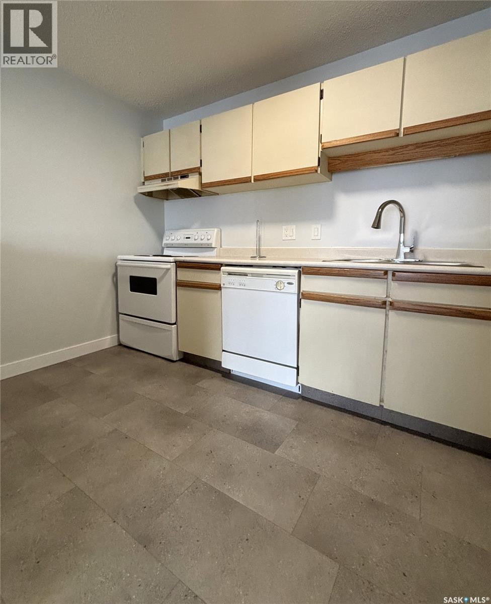 #202 385 Kingsmere BOULEVARD - 14