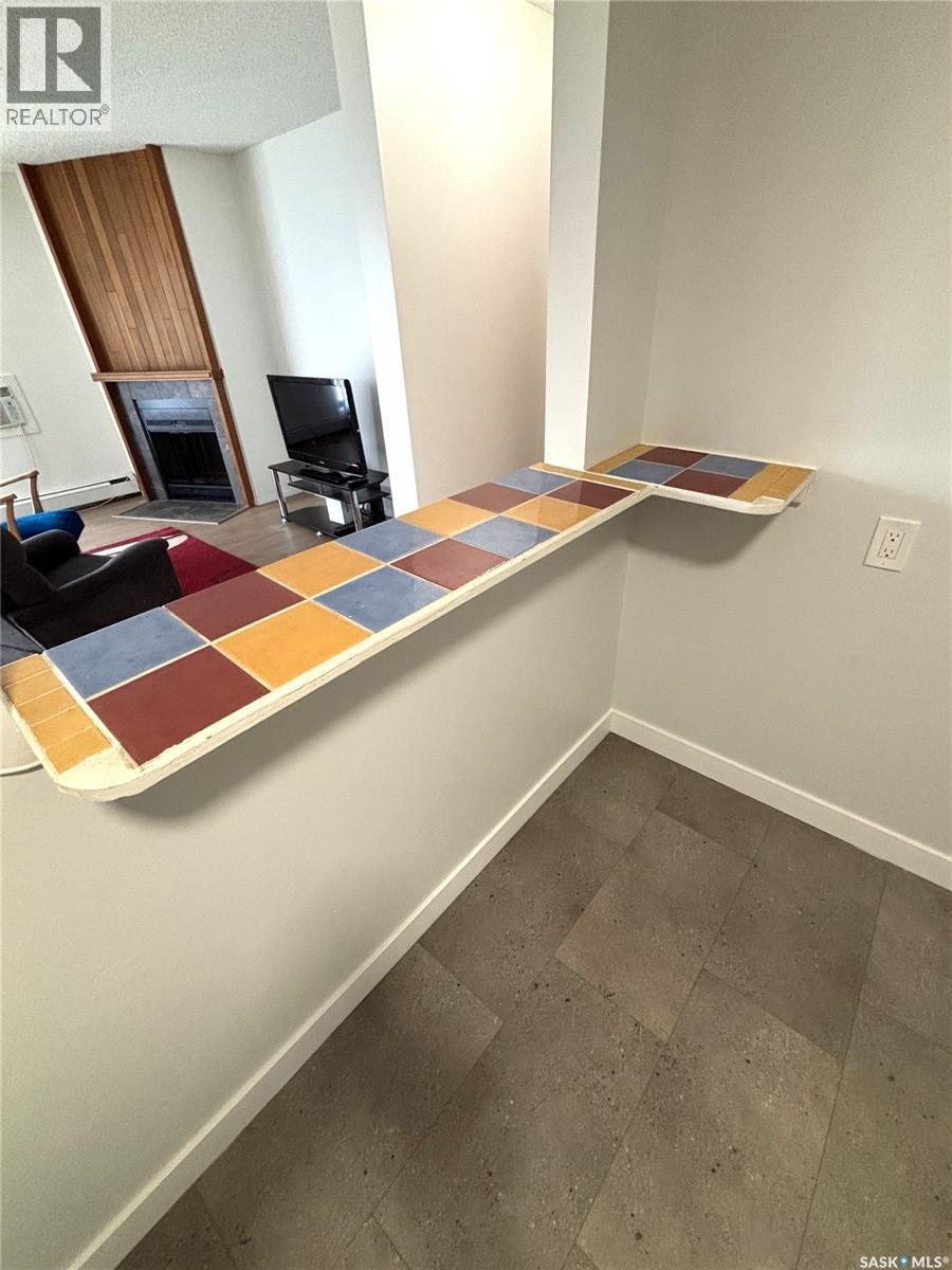 #202 385 Kingsmere BOULEVARD - 15