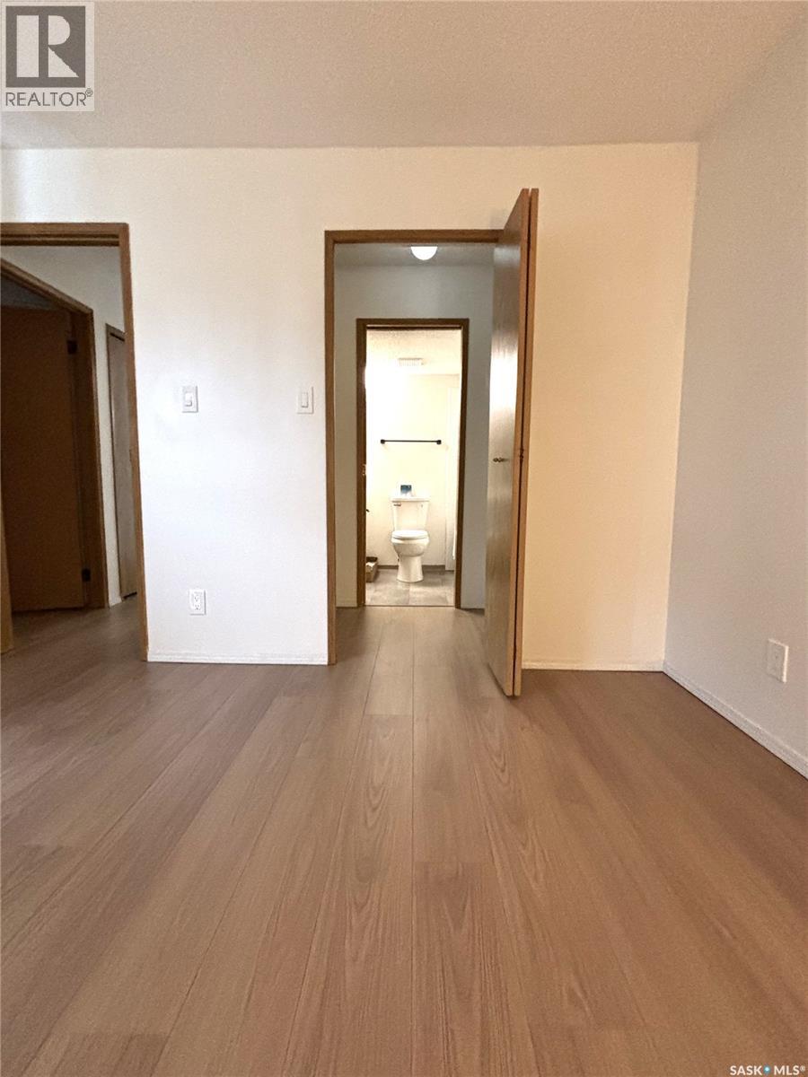 #202 385 Kingsmere BOULEVARD - Image 16