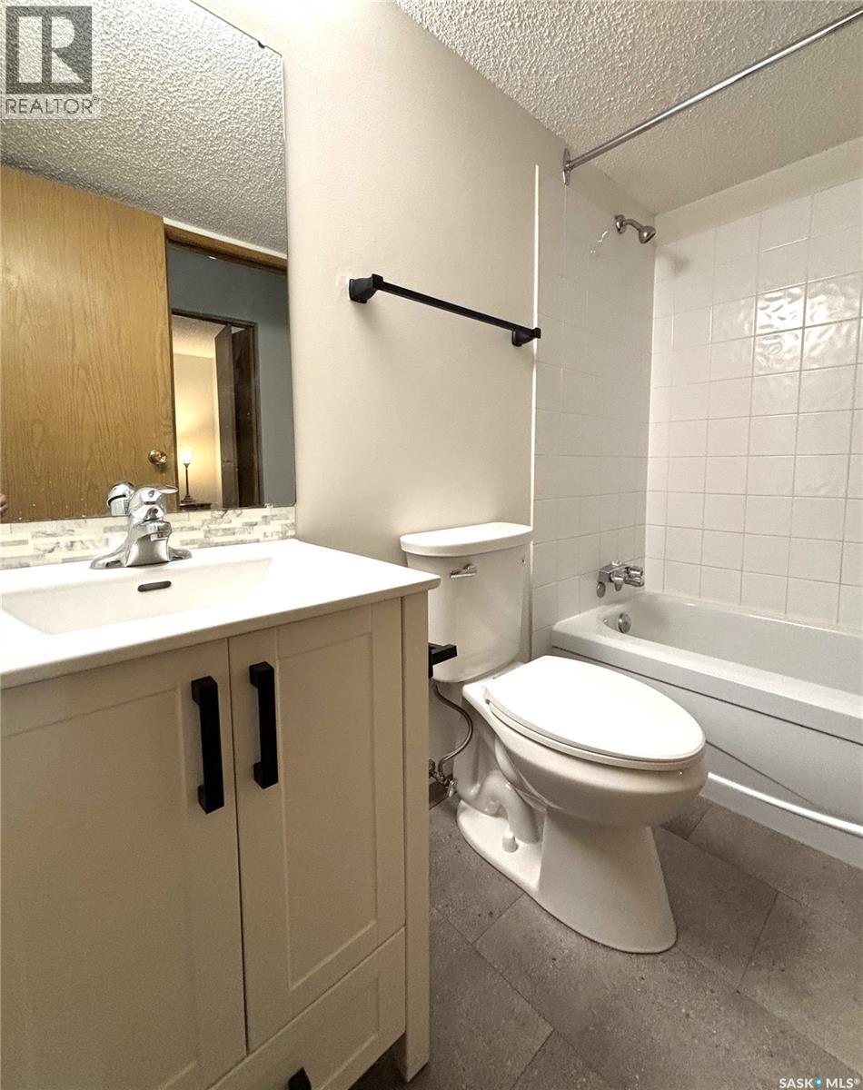 #202 385 Kingsmere BOULEVARD - Image 22