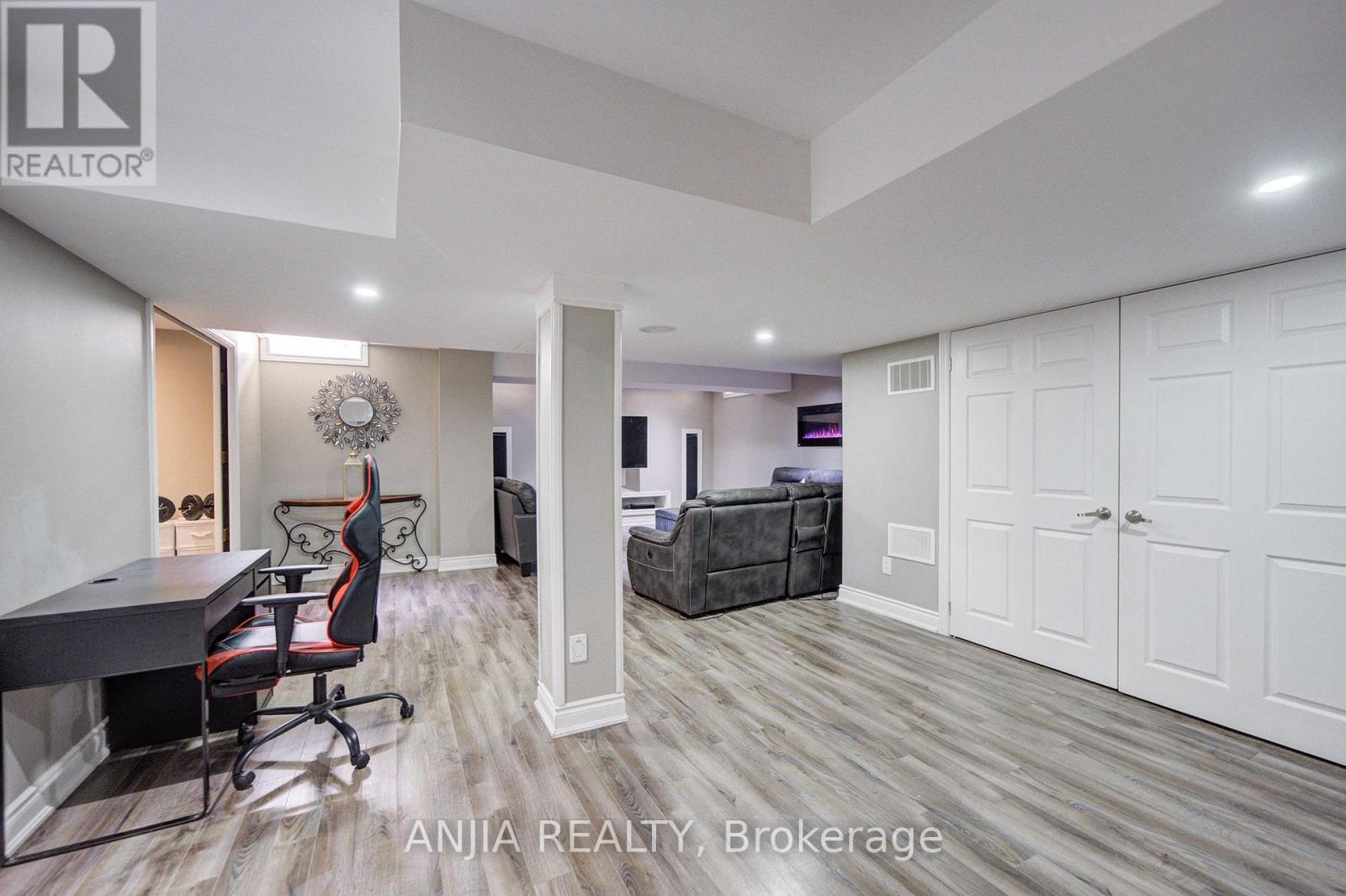 349 WILLIAMSON ROAD - Image 39