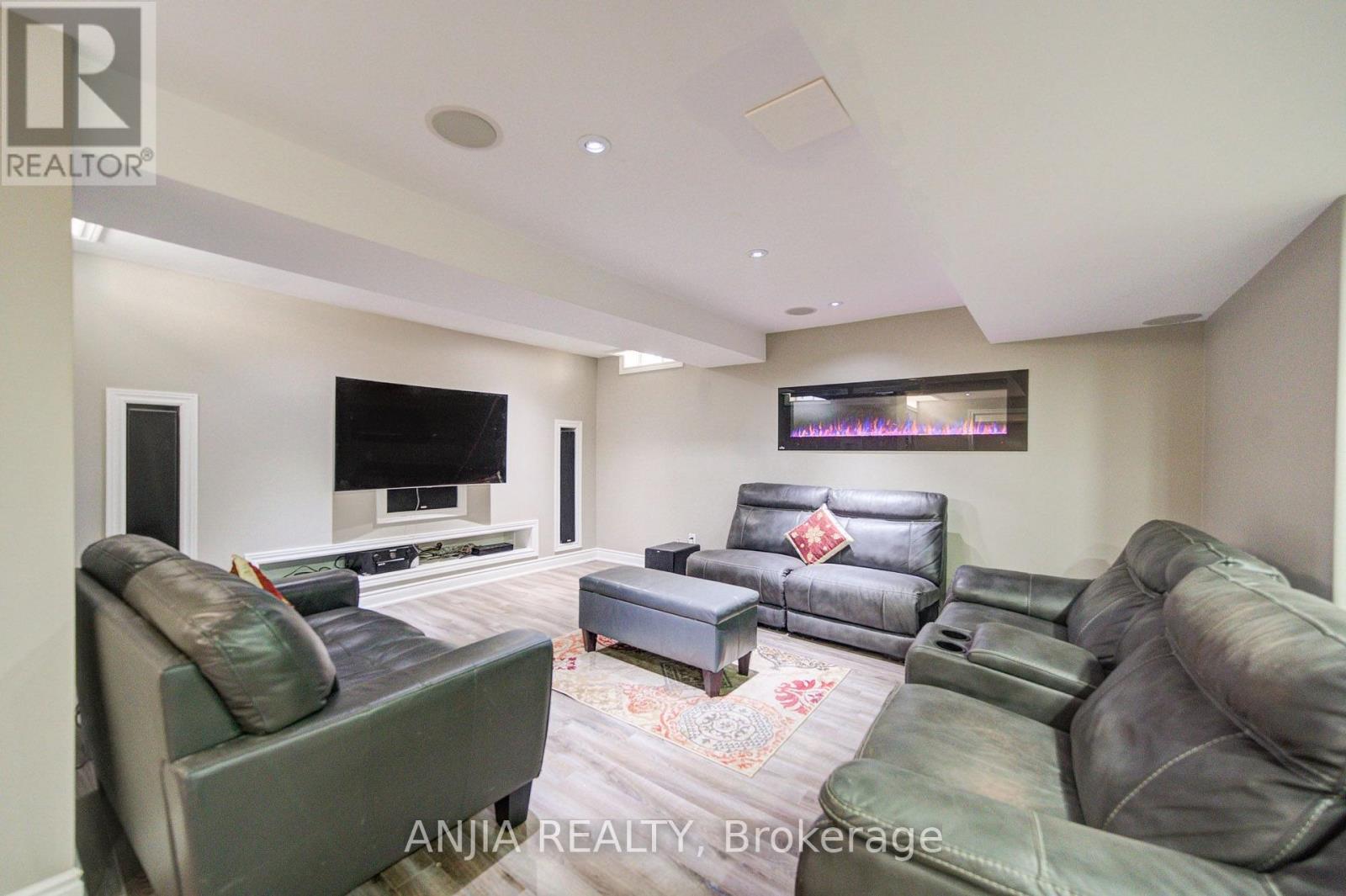 349 WILLIAMSON ROAD - Image 42