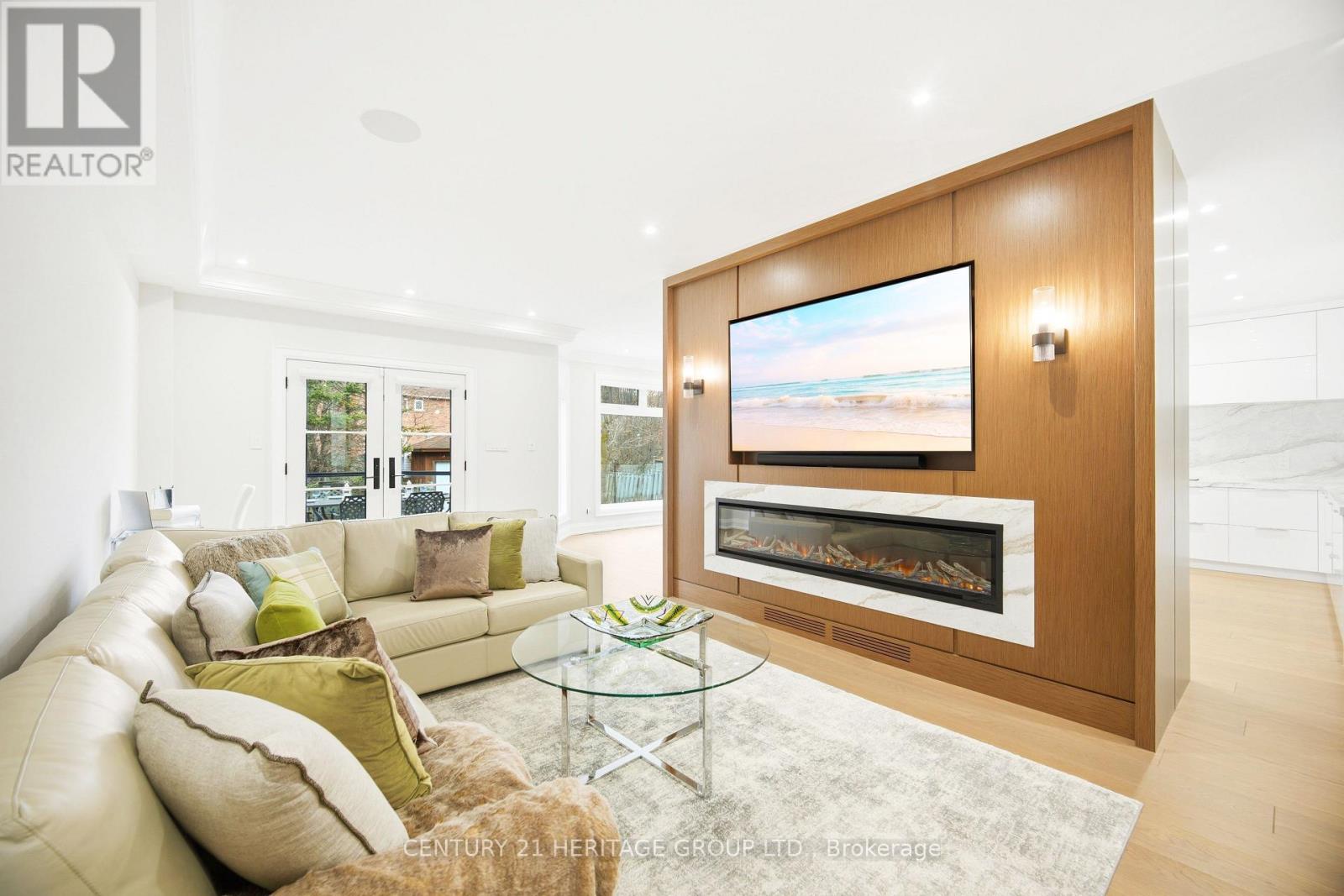 59 ESTATE GARDEN DRIVE - 13