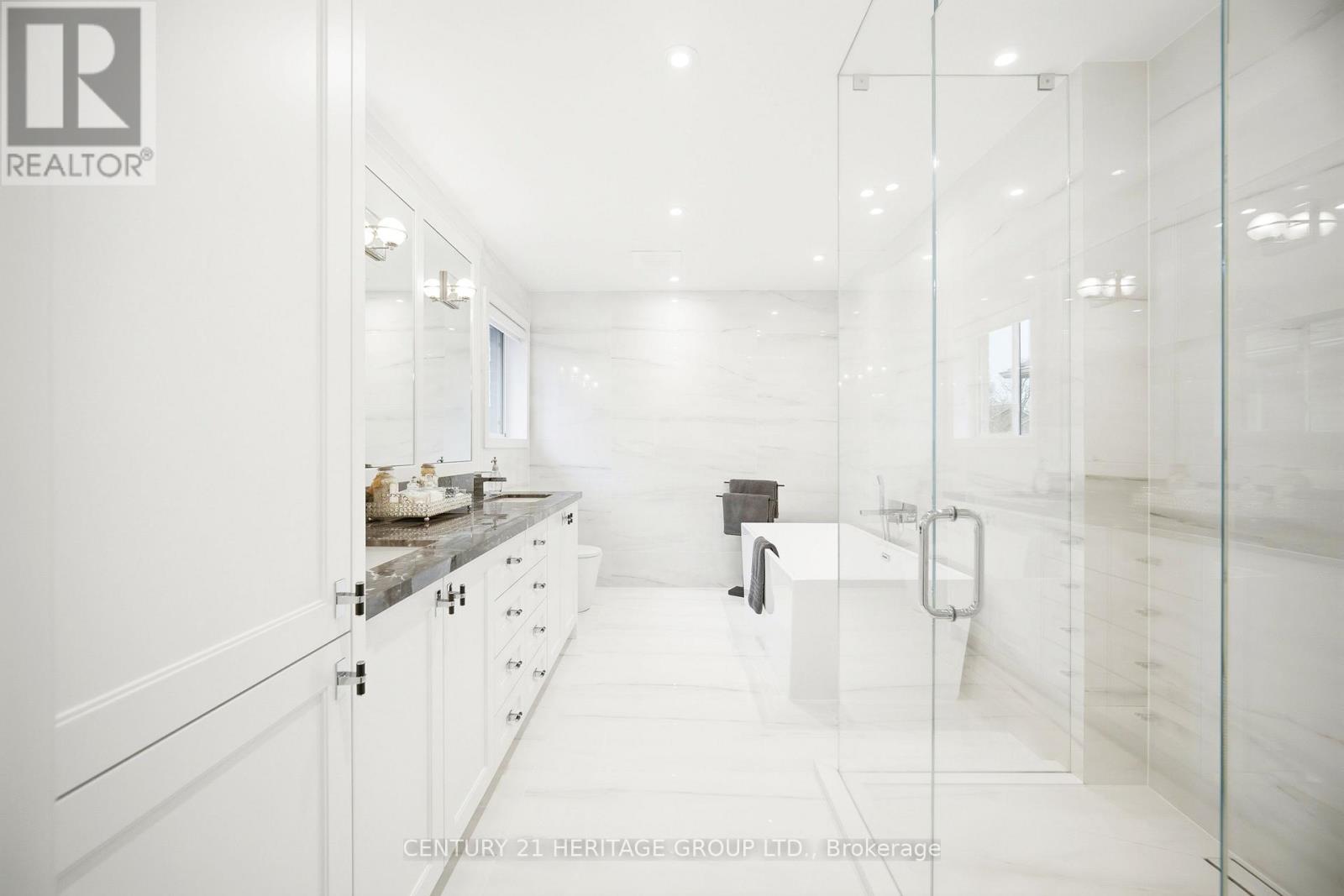 59 ESTATE GARDEN DRIVE - 24