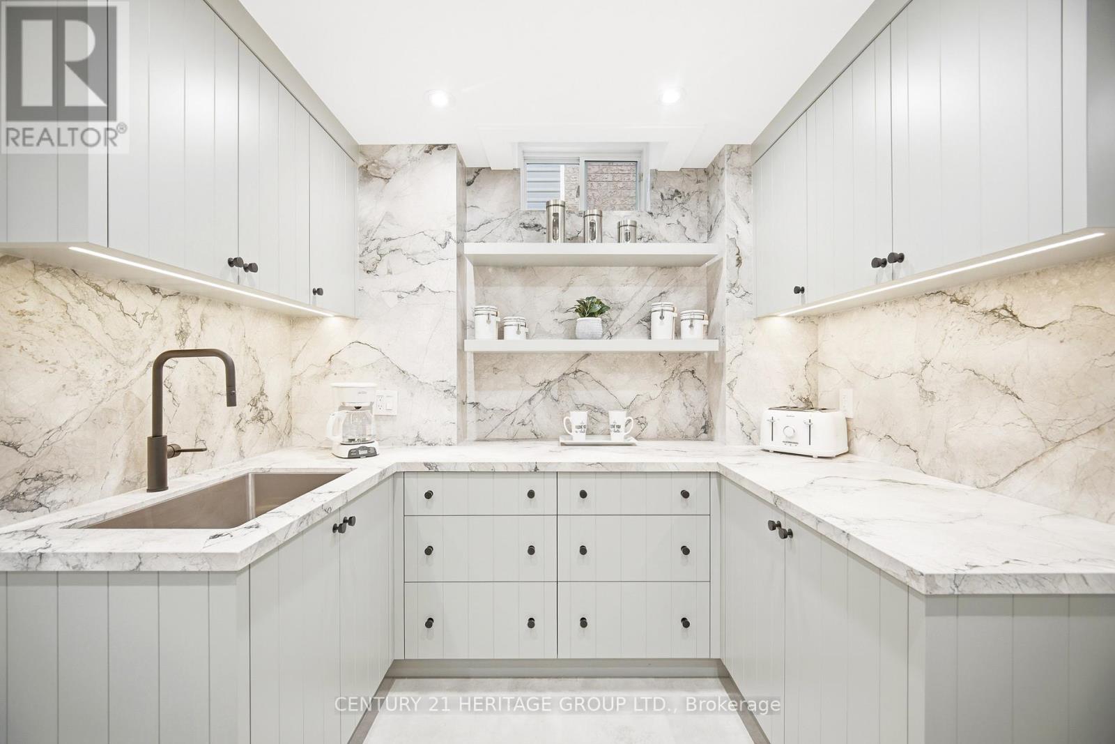 59 ESTATE GARDEN DRIVE - 31