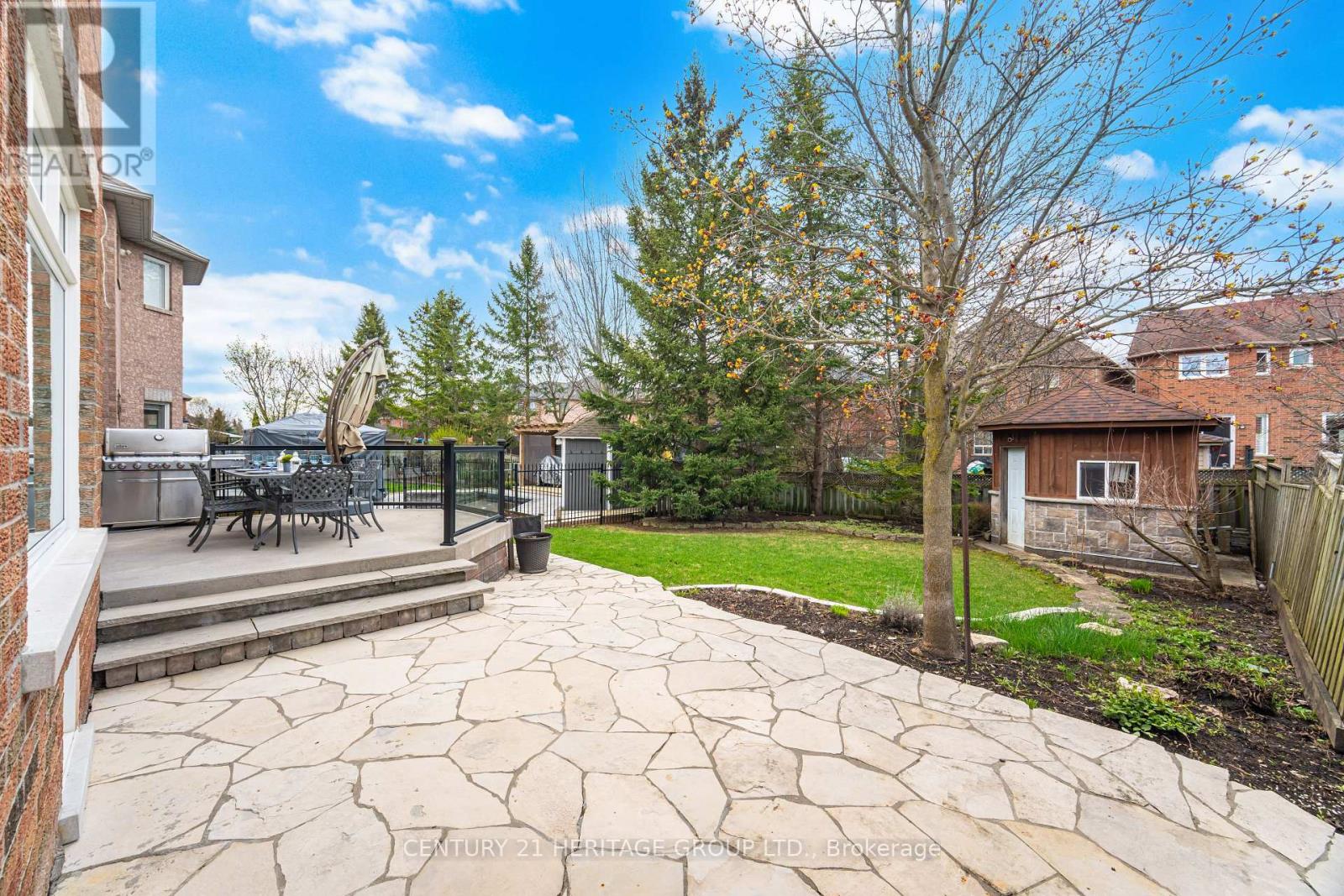 59 ESTATE GARDEN DRIVE - 39