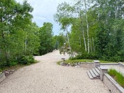 181 Meadow View Drive, Onanole, MB R0J1N0 Photo 22