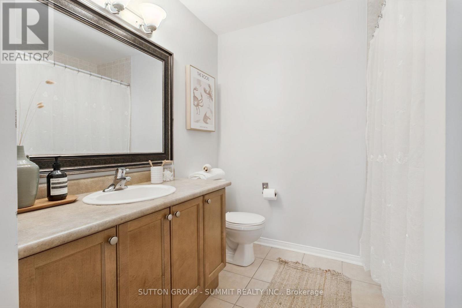 2163 SUTTON DRIVE - 23