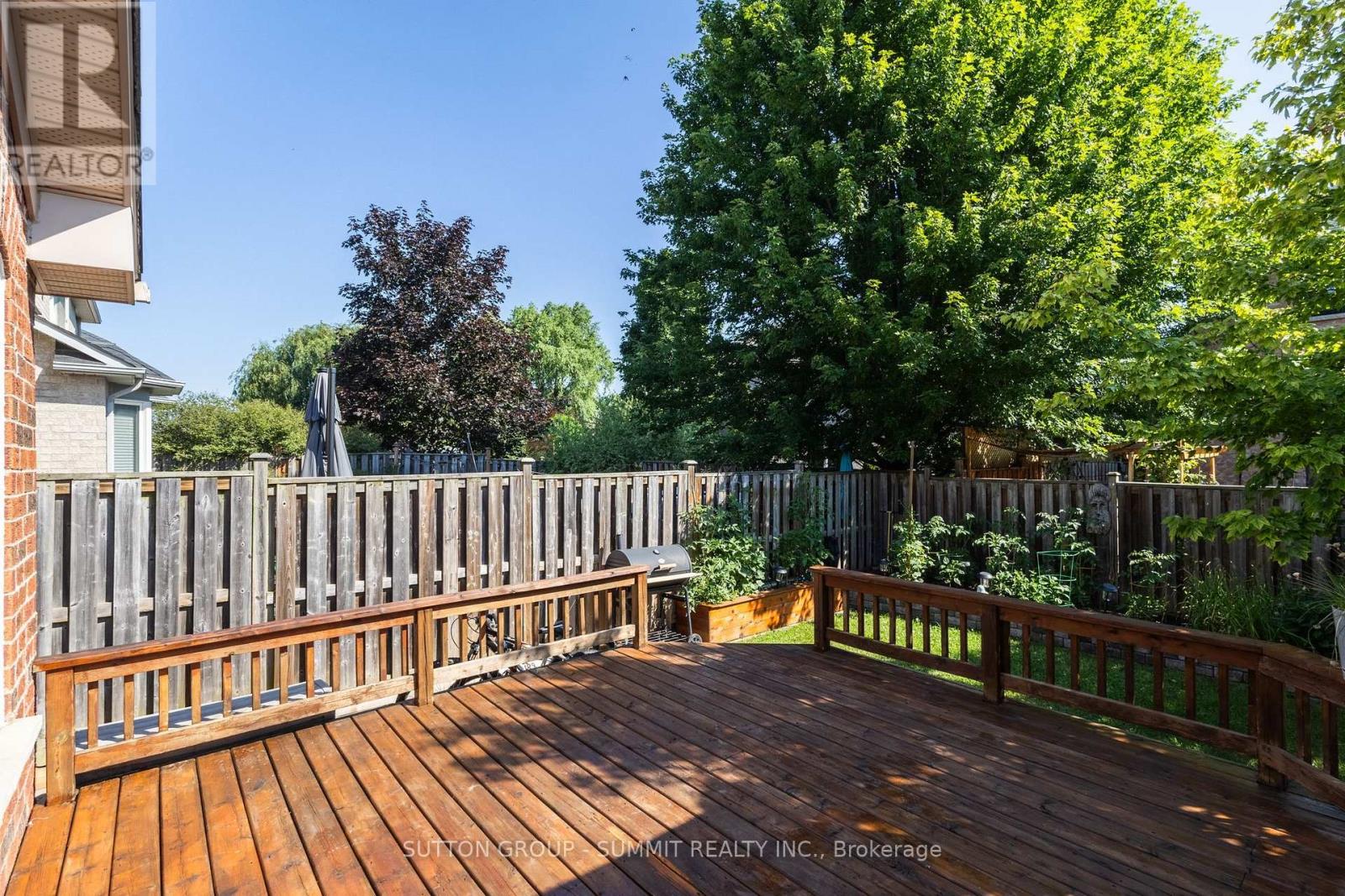 2163 SUTTON DRIVE - 34