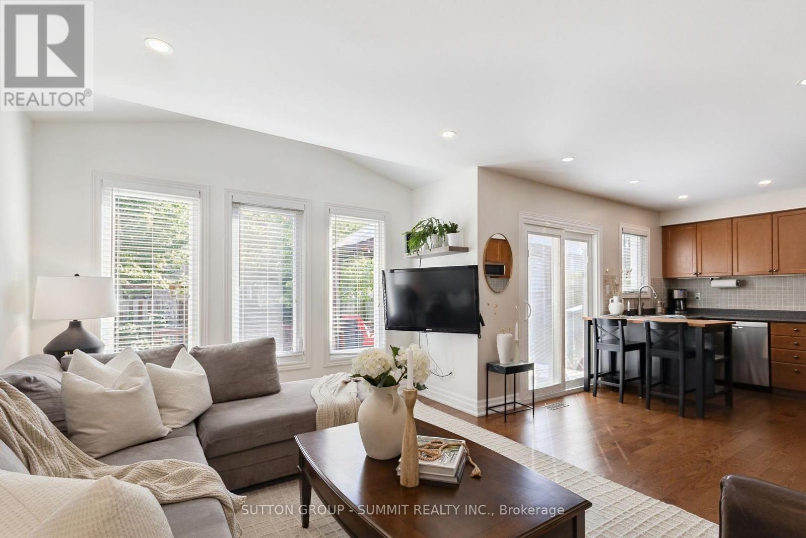 2163 SUTTON DRIVE - 9
