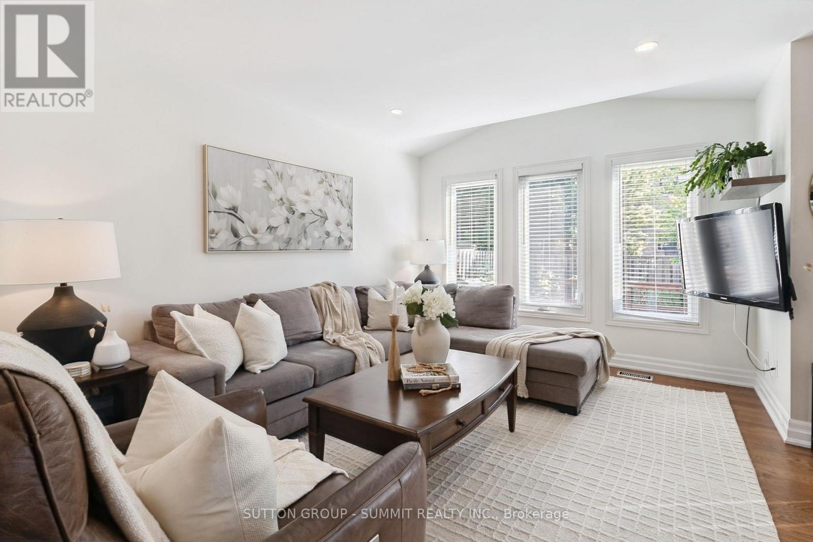2163 SUTTON DRIVE - 7