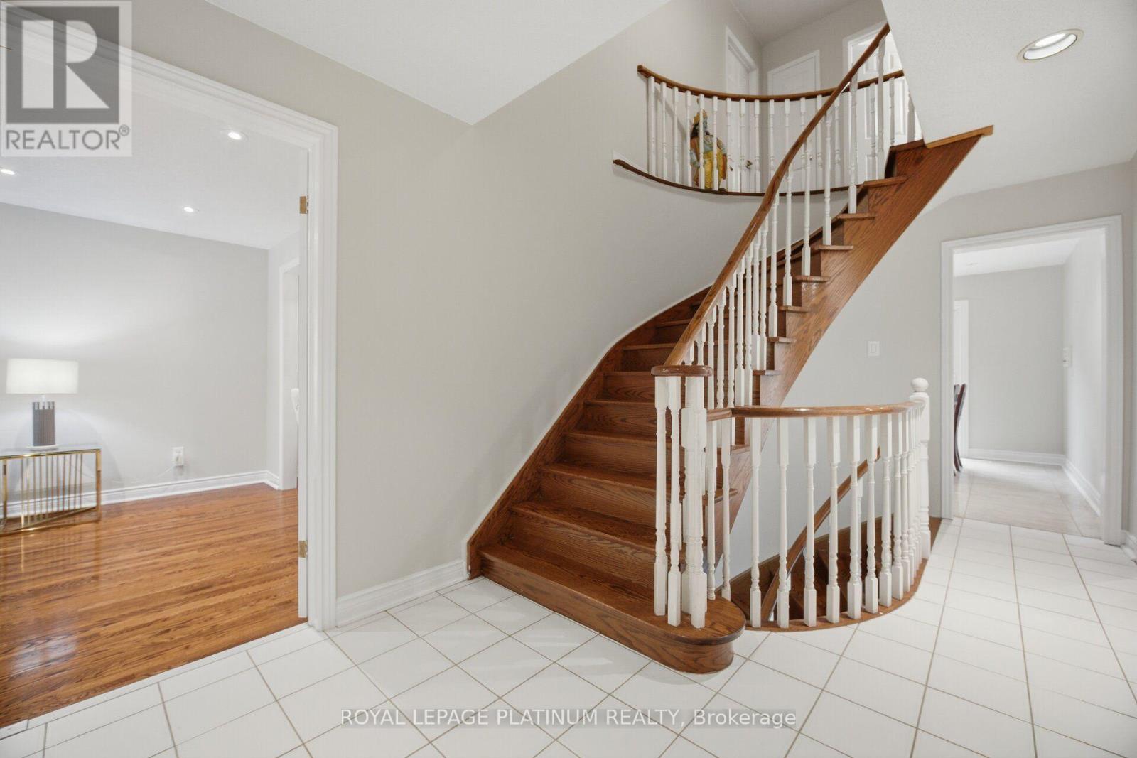 2542 POLLARD DRIVE - 19