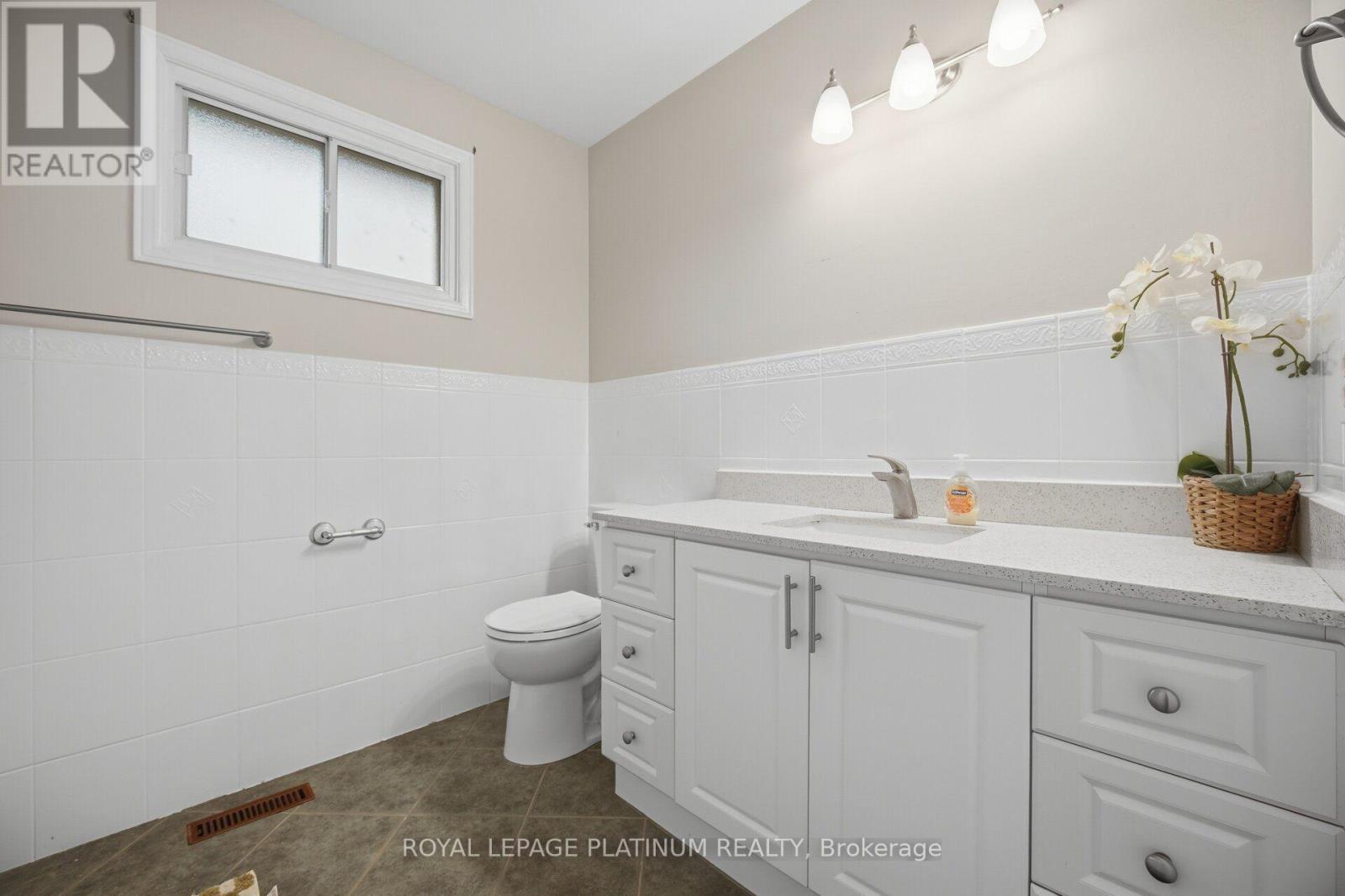 2542 POLLARD DRIVE - 31
