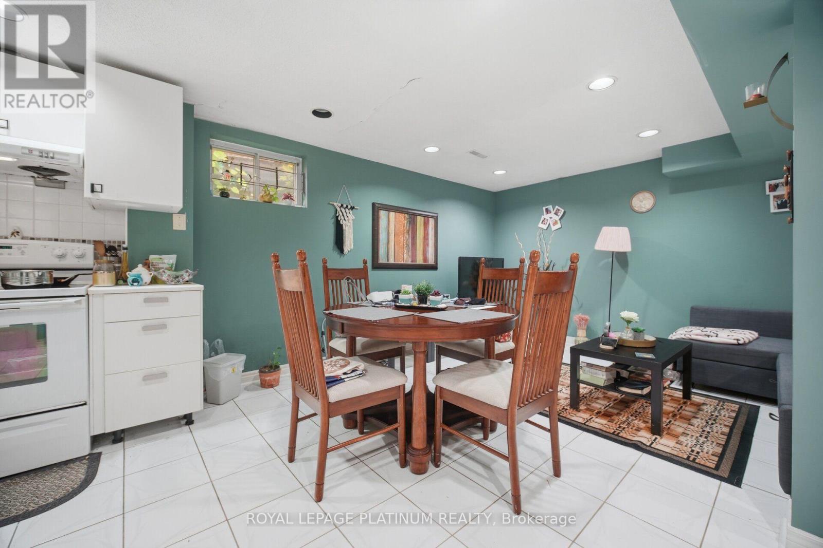 2542 POLLARD DRIVE - 38