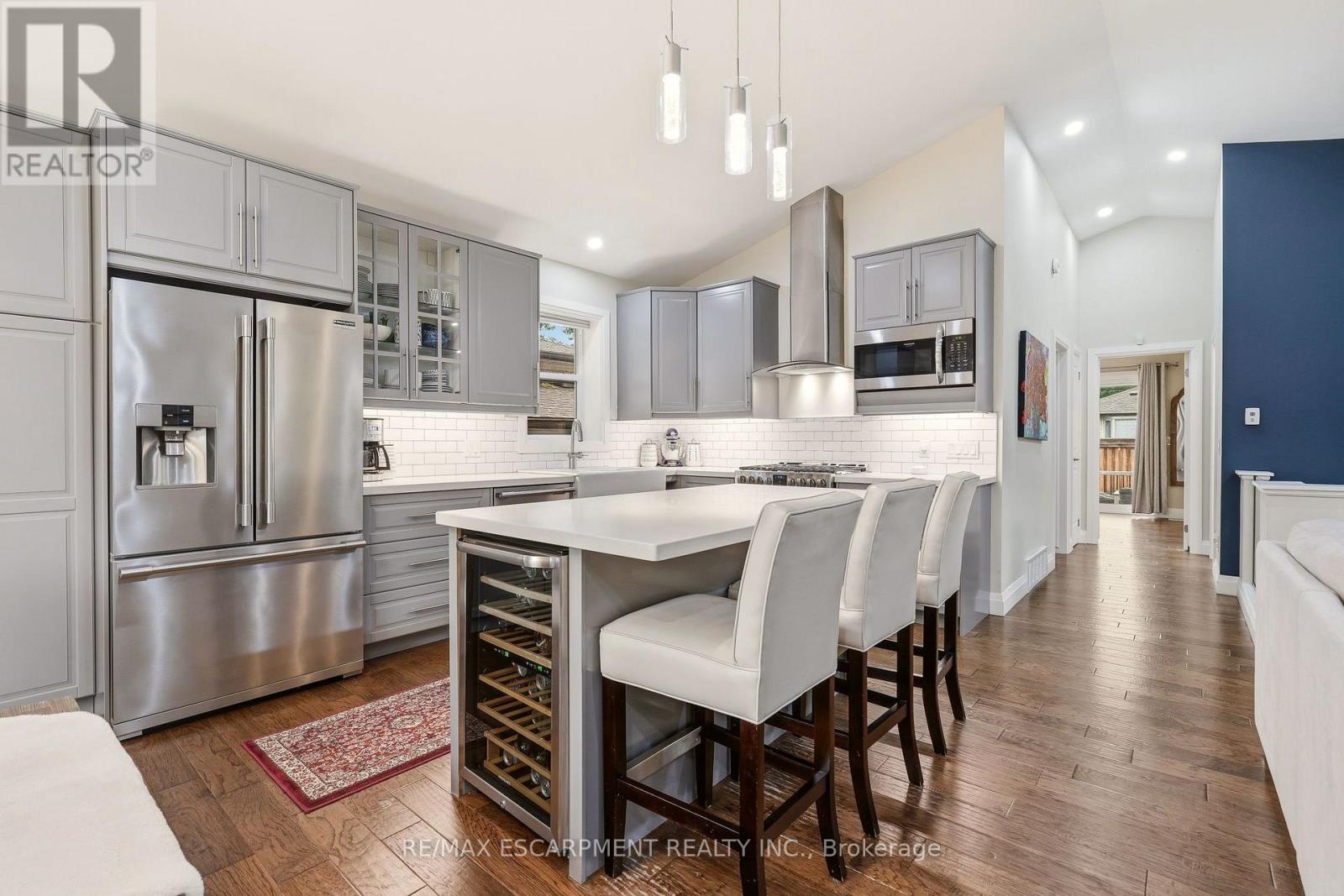 715 DRURY LANE - 14
