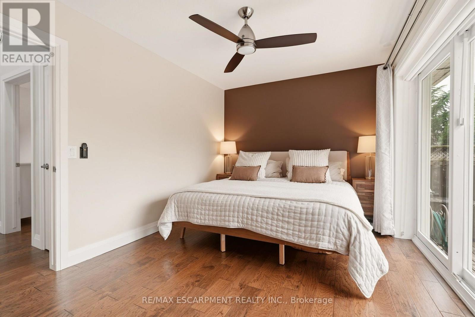715 DRURY LANE - 23