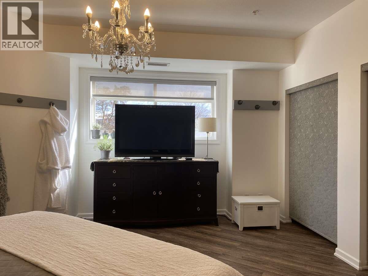 #307 1905 Pandosy Street - Image 28
