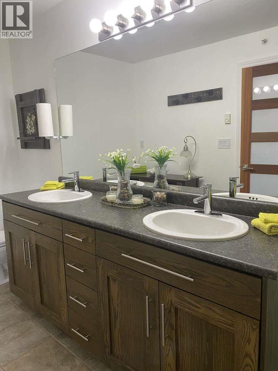 #307 1905 Pandosy Street - Image 38