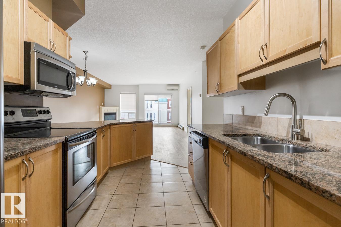 #407 5 PERRON ST - 6