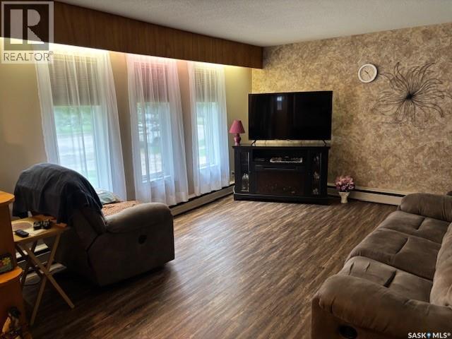 1009 Main STREET - 11