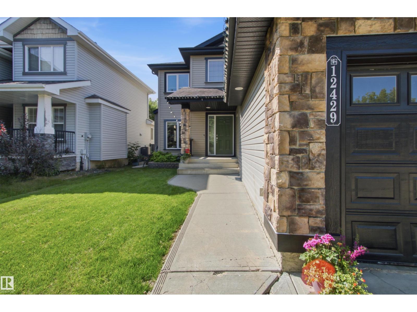 12429 17A AV SW, Rutherford (Edmonton), Edmonton photo 5