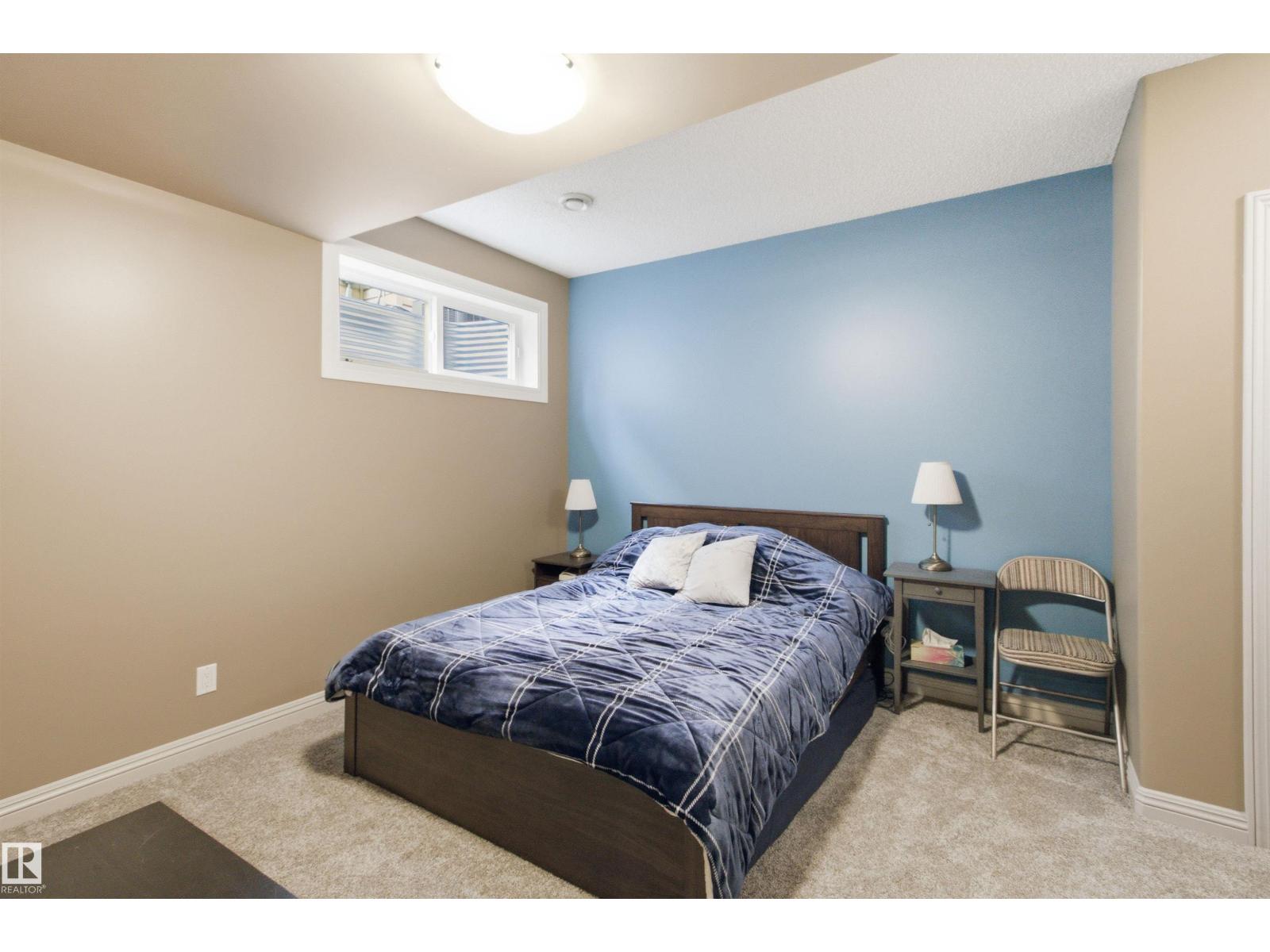 12429 17A AV SW - 33