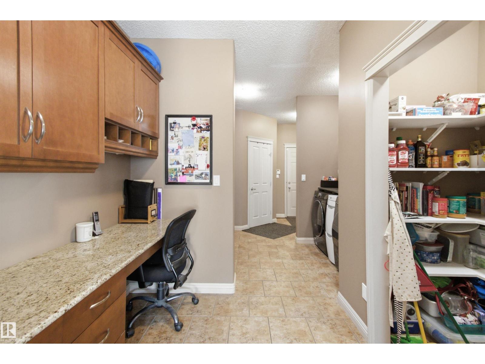 12429 17A AV SW - 22