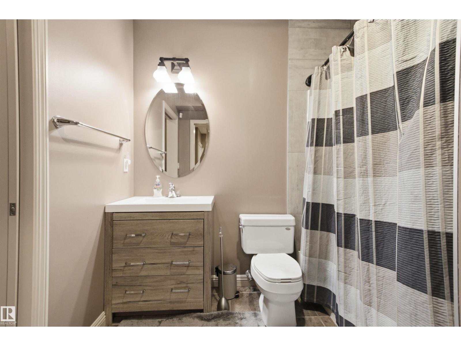 12429 17A AV SW - 36