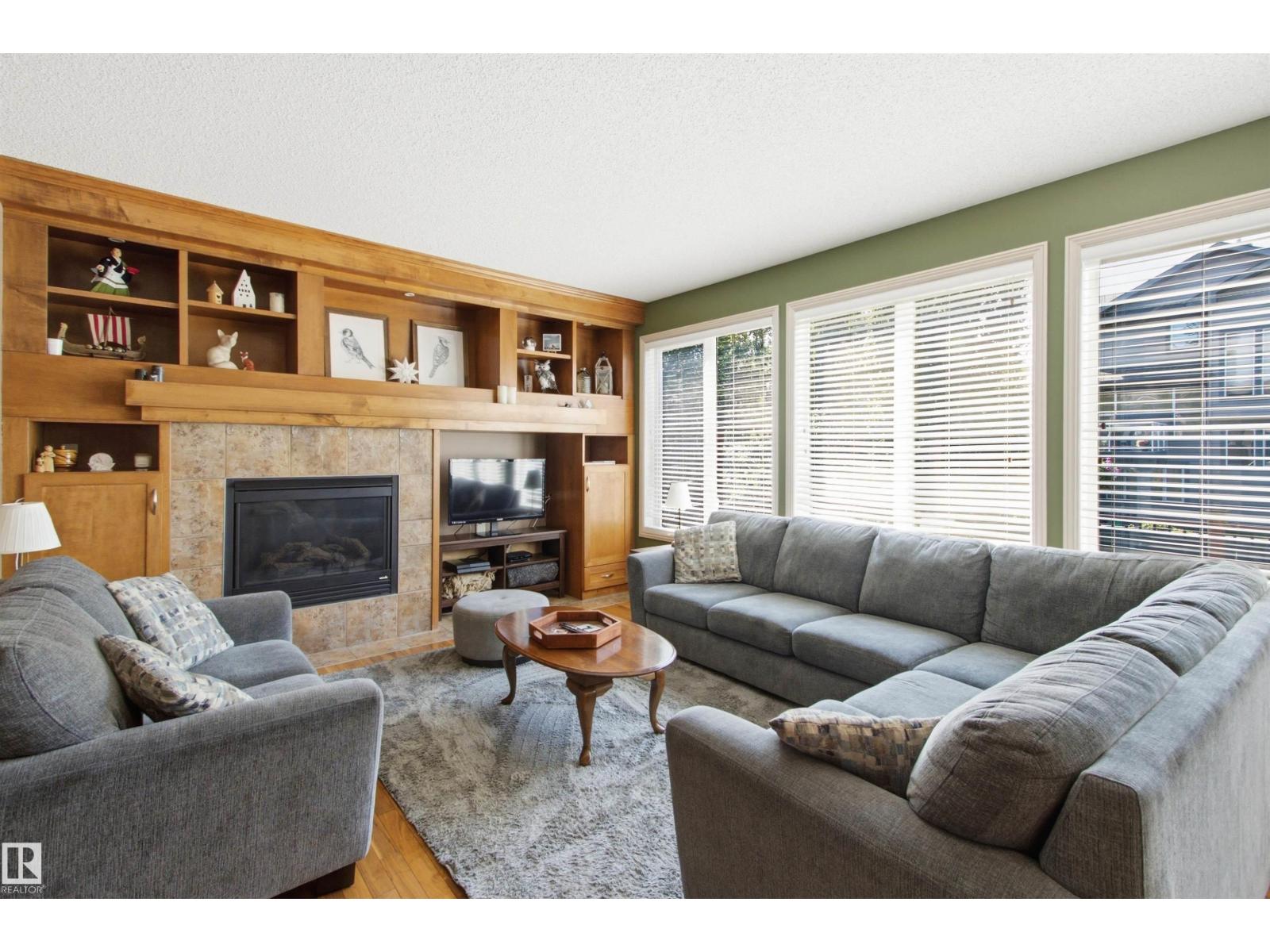 12429 17A AV SW - 13