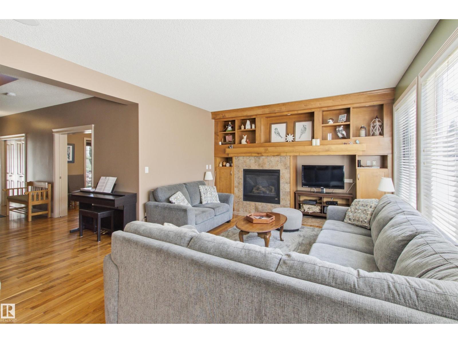 12429 17A AV SW - 14