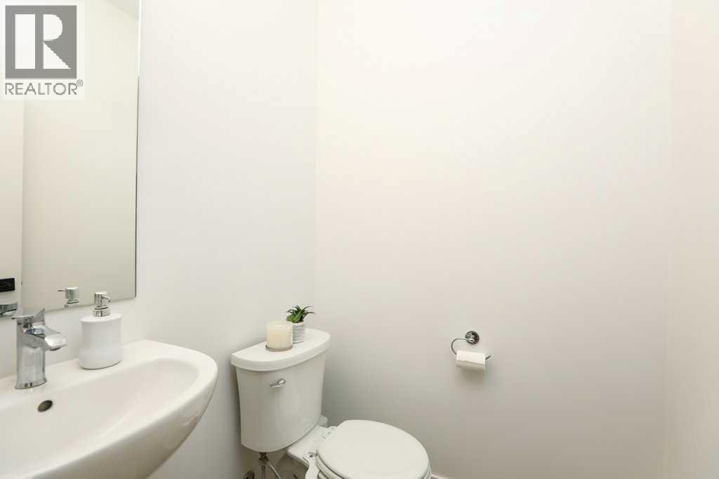 4529 31 Avenue S - 36