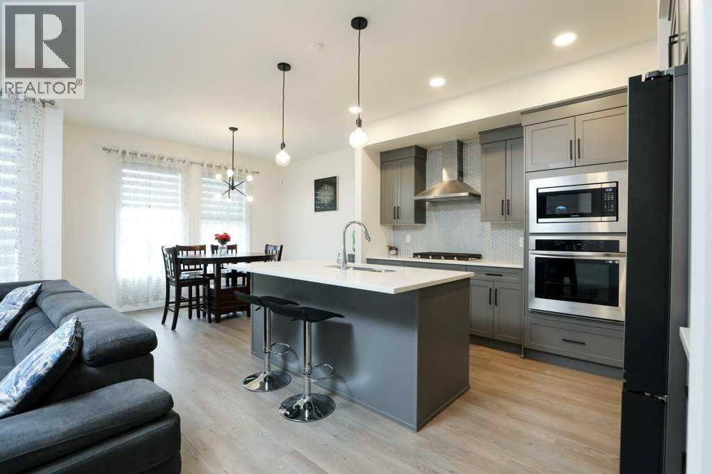 4529 31 Avenue S - 11
