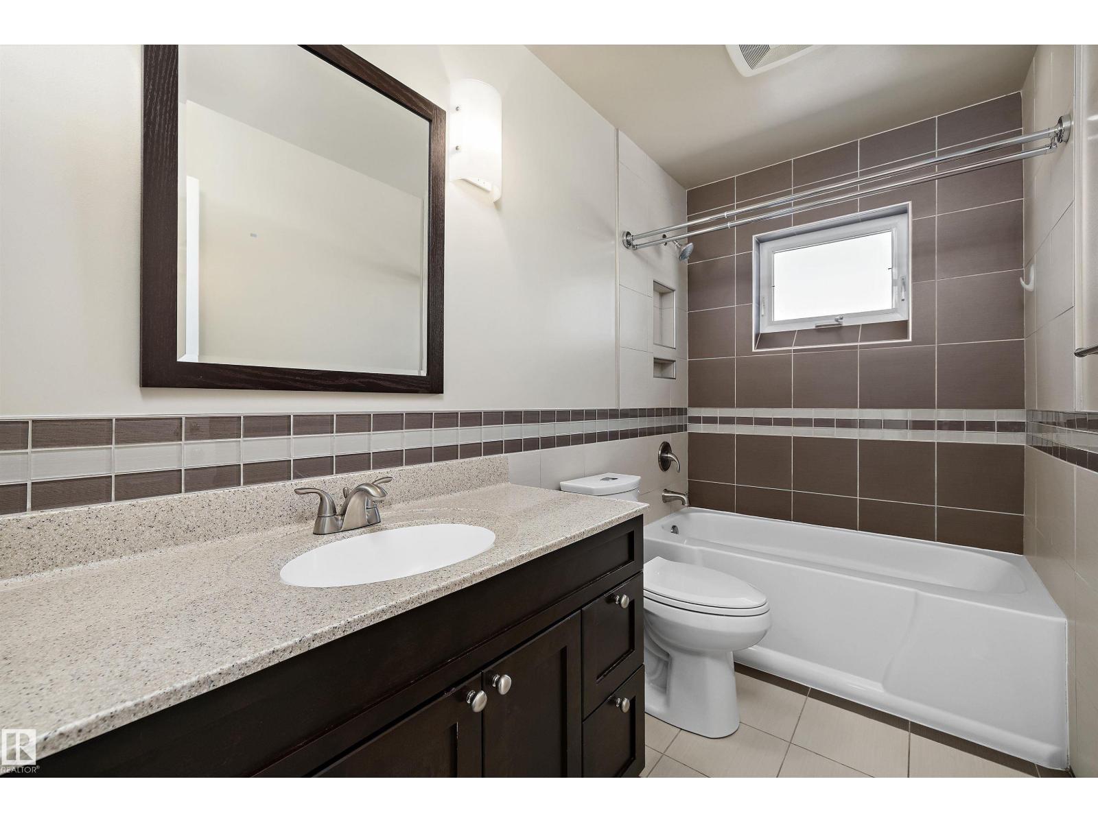 7540 152C AV NW - 17