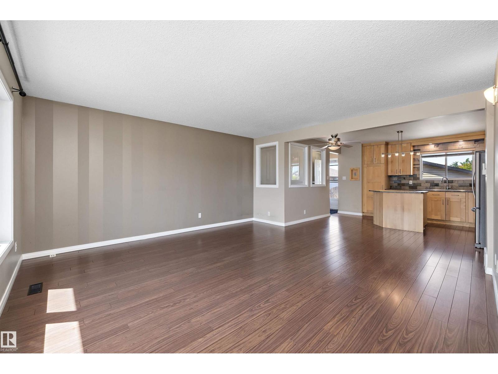 7540 152C AV NW - 4