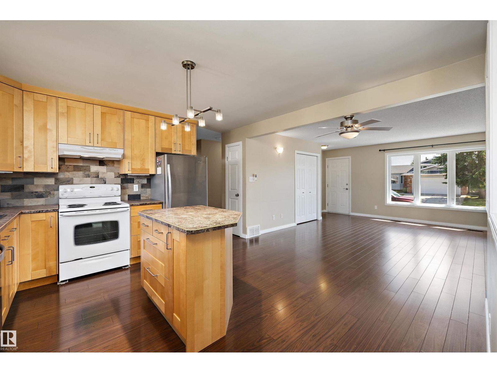 7540 152C AV NW - 15