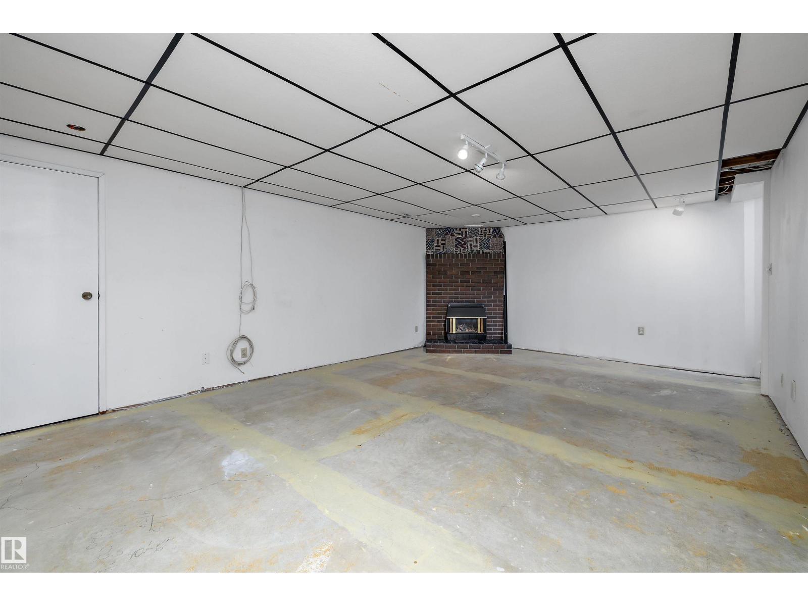 7540 152C AV NW - 29