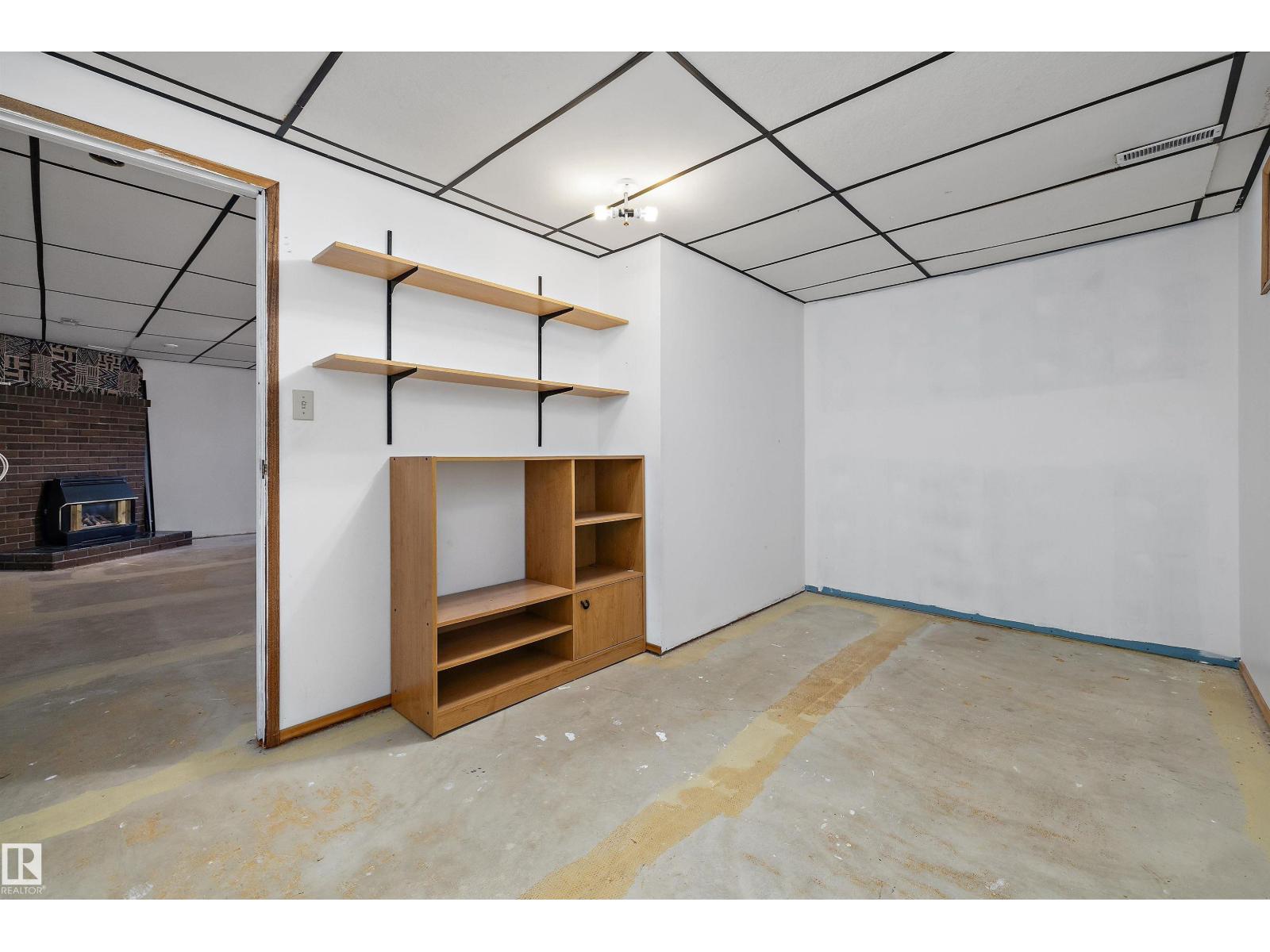 7540 152C AV NW - 37
