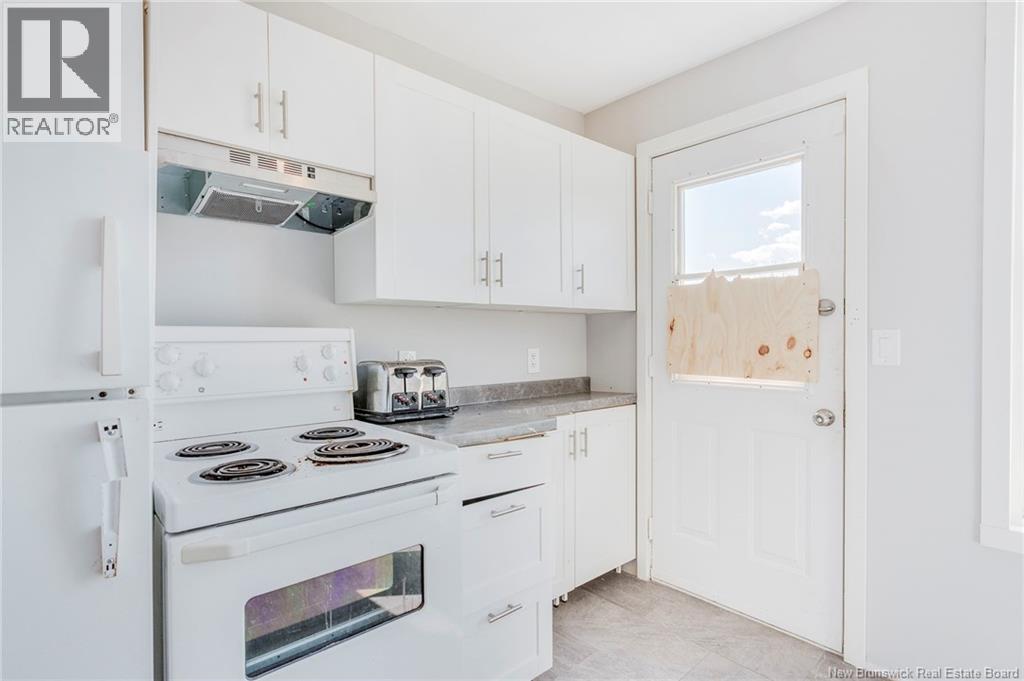 425 Douglas Avenue - 25